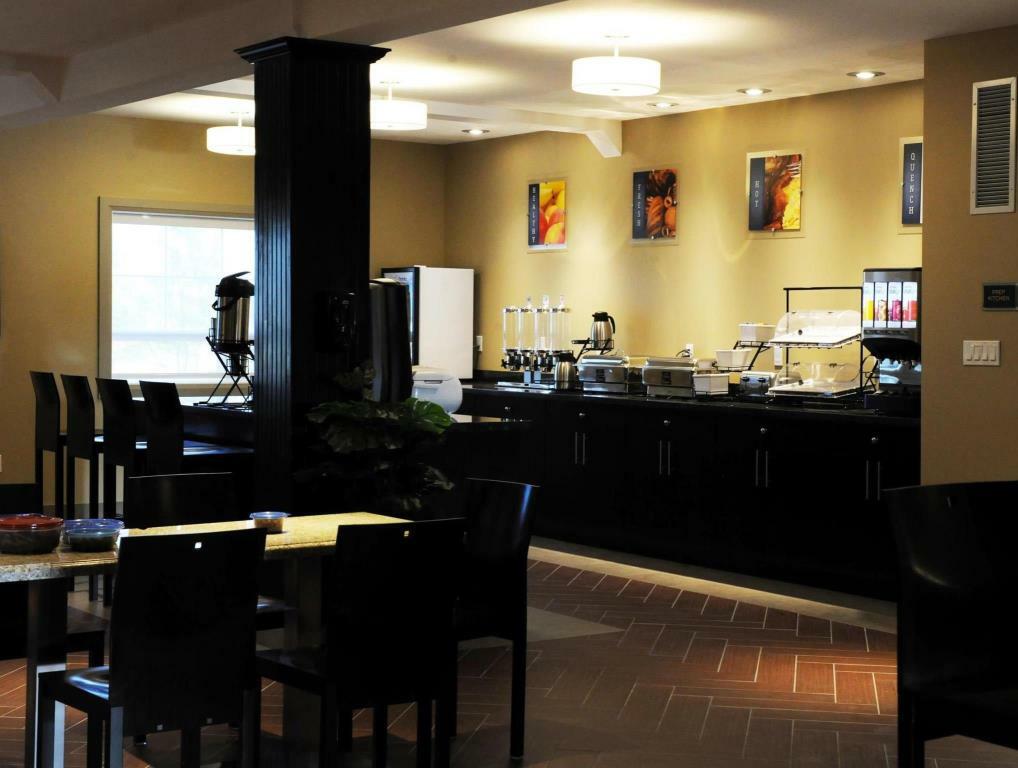 Best Western Plus Peace River Hotel & Suites Exterior foto