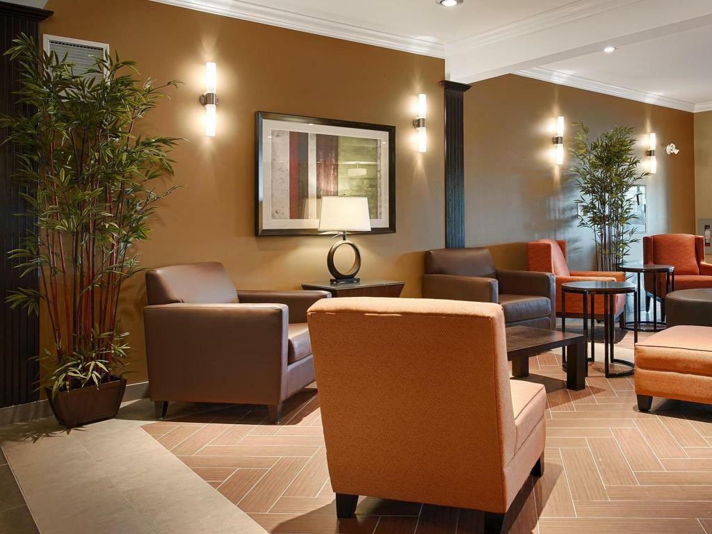 Best Western Plus Peace River Hotel & Suites Exterior foto